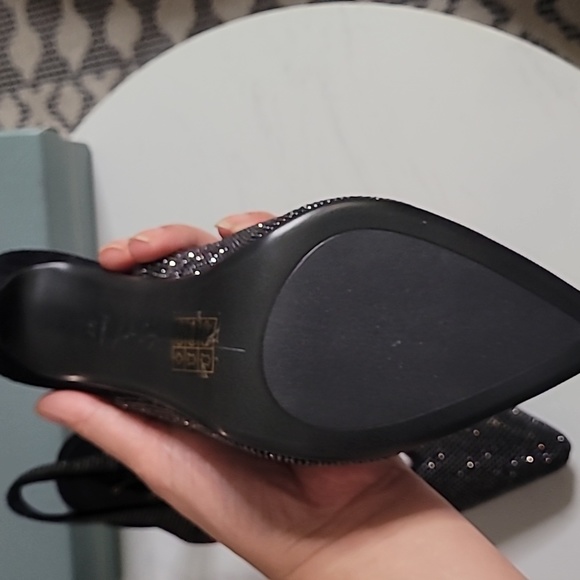 Lola Cruz Jewel Shoes - Picture 6 of 10